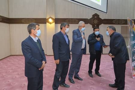 تجلیل از خانواده شهید مدافع سلامت مراغه ای