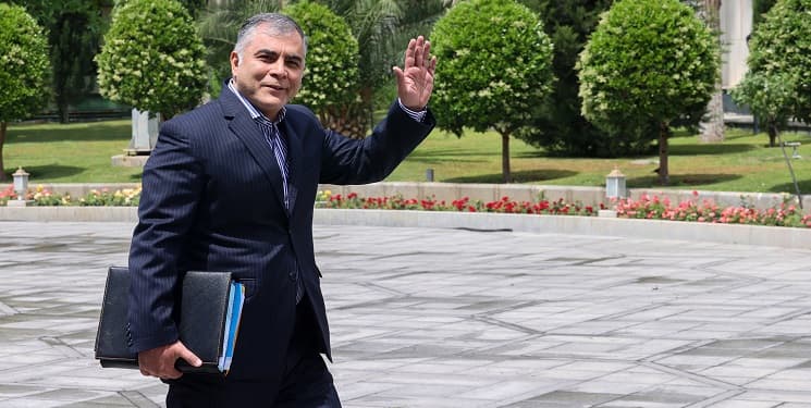 محسن پاک نژاد