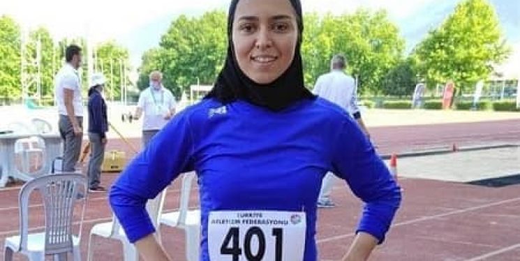 فرزانه فصیحی